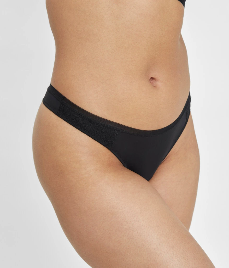 The Palm Lace Thong: Jet Black 2 The Palm Lace Thong: Jet Black - Image 2