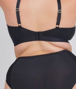 The Busty Bralette: Jet Black -Wear Lively Shop 3 on model back busty bra jet black