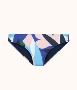 The Swim Bikini Bottom: Retro Floral -Wear Lively Shop 4 product flat front bikini retro floral dfc5d999 674e 4c45 a4c9 af3dbbb8a343