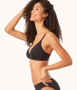 The Busty Bralette: Jet Black -Wear Lively Shop sizeswap 1 1side busty bra jet black