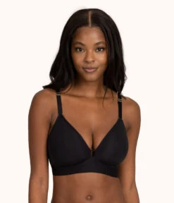 The Spacer Bra: Jet Black -Wear Lively Shop sizeswap 32DDD 1 front spacer bra jet black