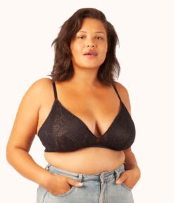 The Palm Lace Busty Bralette: Jet Black -Wear Lively Shop sizeswap 3 1 front palm lace busty bra